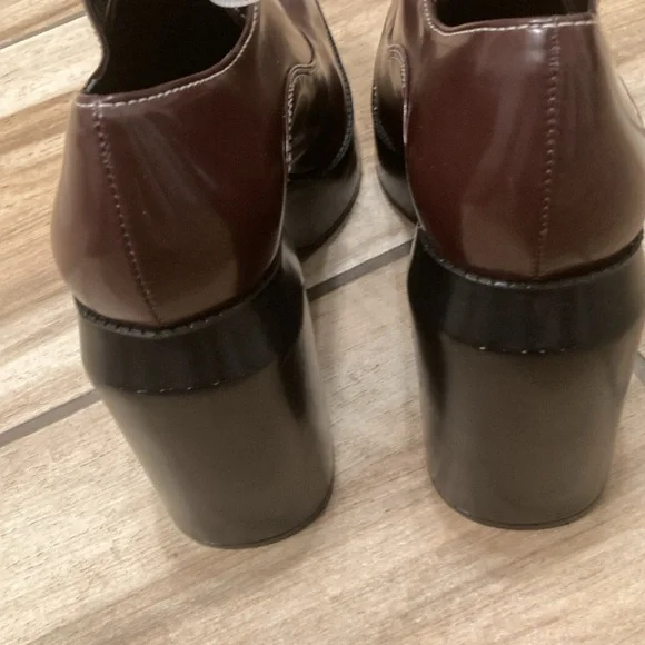 Gianni Bini Women's
Mazzen Oxford - Picture 7 of 8